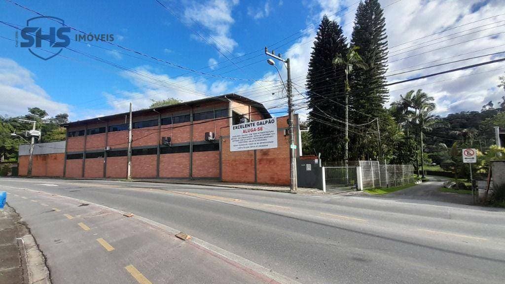 Galpão para alugar, 1325 m por R$ 25.901,00/mês - Velha - Blumenau/SC - foto 1