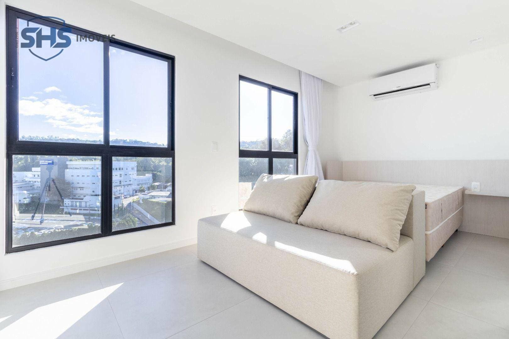 Apartamento com 1 dormitório para alugar, 34 m por R$ 2.450,01/mês - Garcia - Blumenau/SC