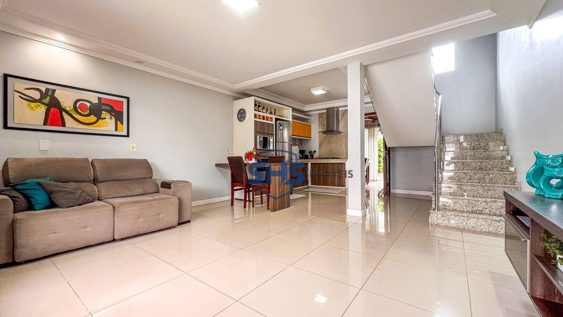 Casa com 2 dormitórios à venda, 135 m por R$ 470.000,00 - Fidélis - Blumenau/SC