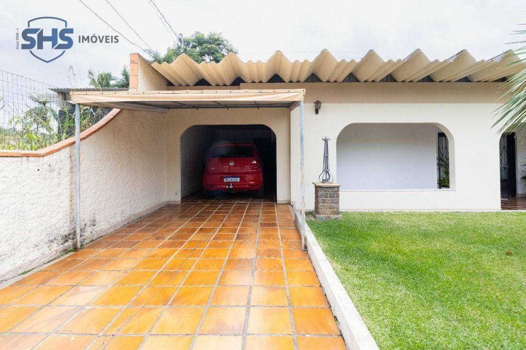 Casa com 3 dormitórios à venda, 226 m por R$ 750.000,00 - Água Verde - Blumenau/SC