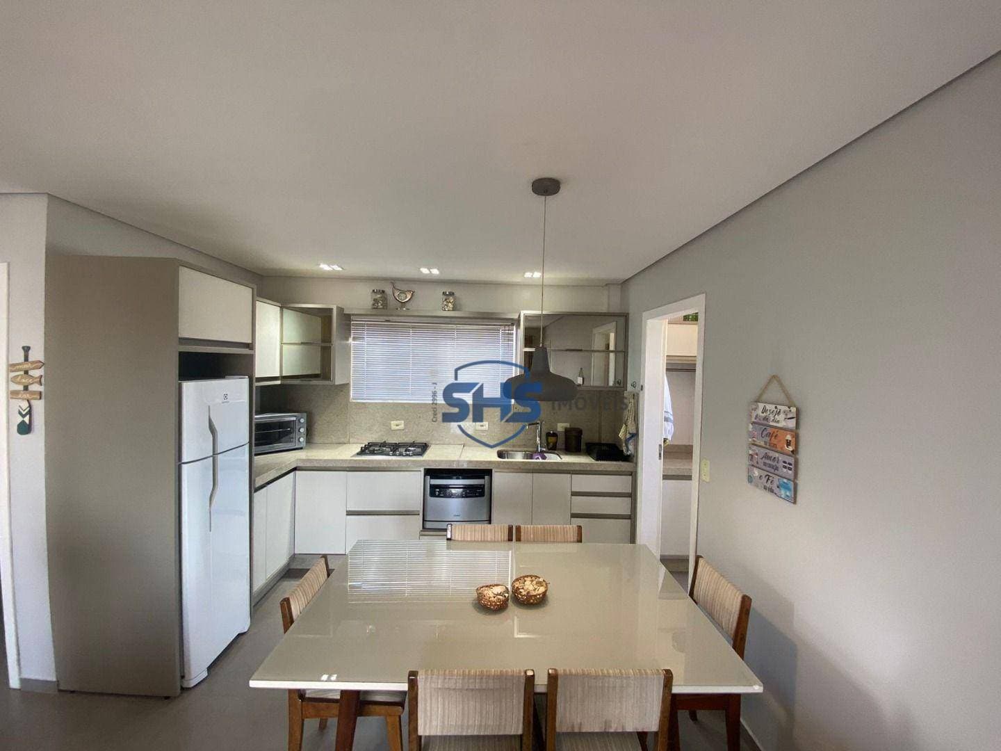 Apartamento com 2 dormitórios à venda, 90 m por R$ 750.000,00 - Itacolomi - Balneário Piçarras/SC