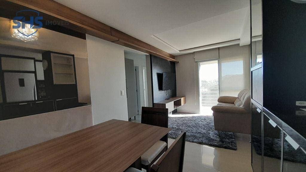 Apartamento com 3 dormitórios para alugar, 74 m por R$ 3.940,00/mês - Água Verde - Blumenau/SC