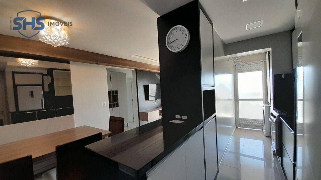 Apartamento com 3 dormitórios para alugar, 74 m por R$ 3.940,00/mês - Água Verde - Blumenau/SC