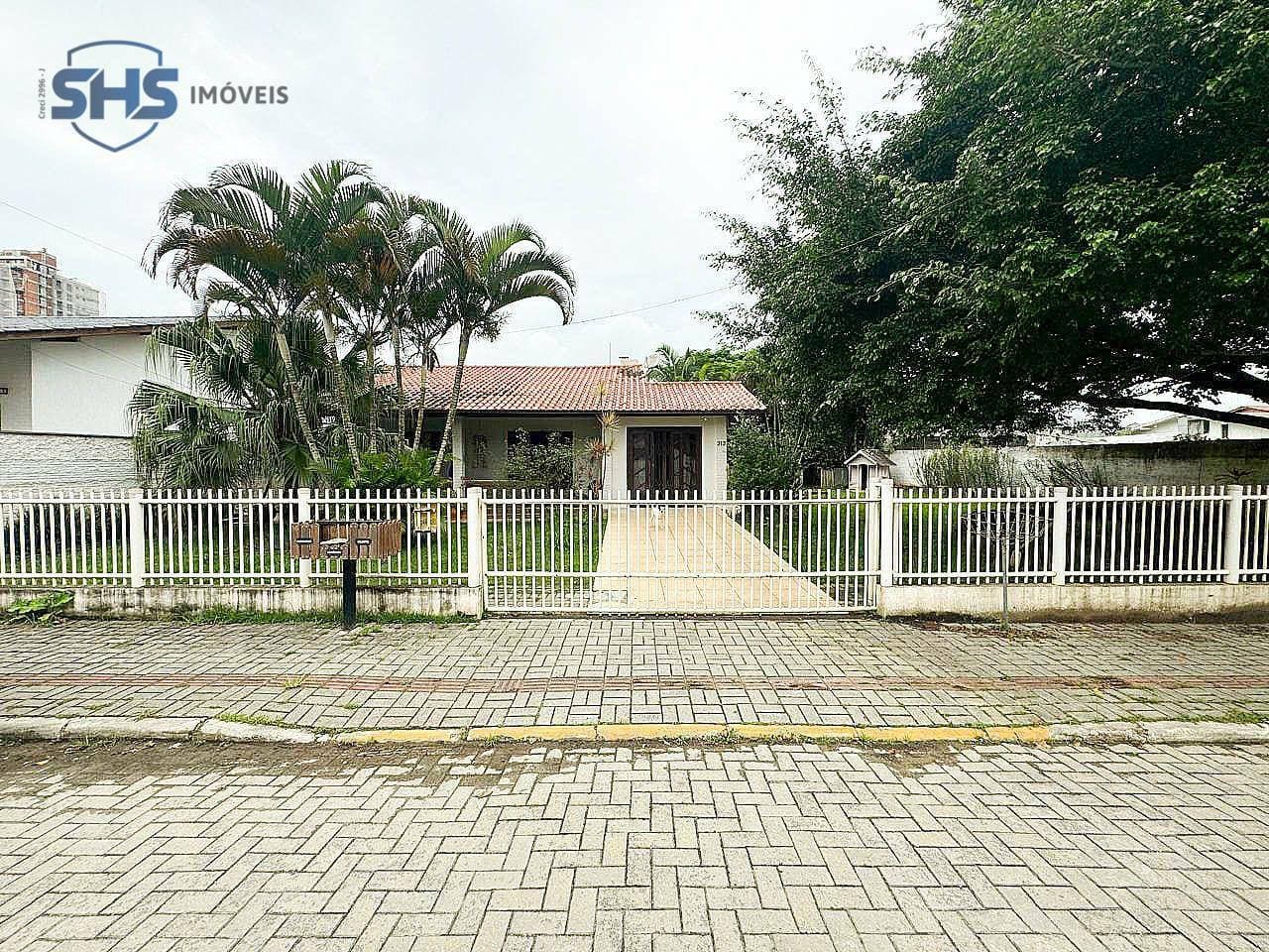 Terreno à venda, à 300 metros do mar com 877 m por R$ 3.000.000 - Itacolomi - Balneário Piçarras/SC