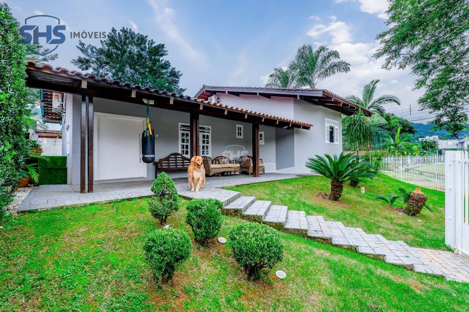 Casa no CITY FIGUEIRAS com 3 dormitórios à venda, 261 m por R$ 1.950.000 - Vorstadt - Blumenau/SC