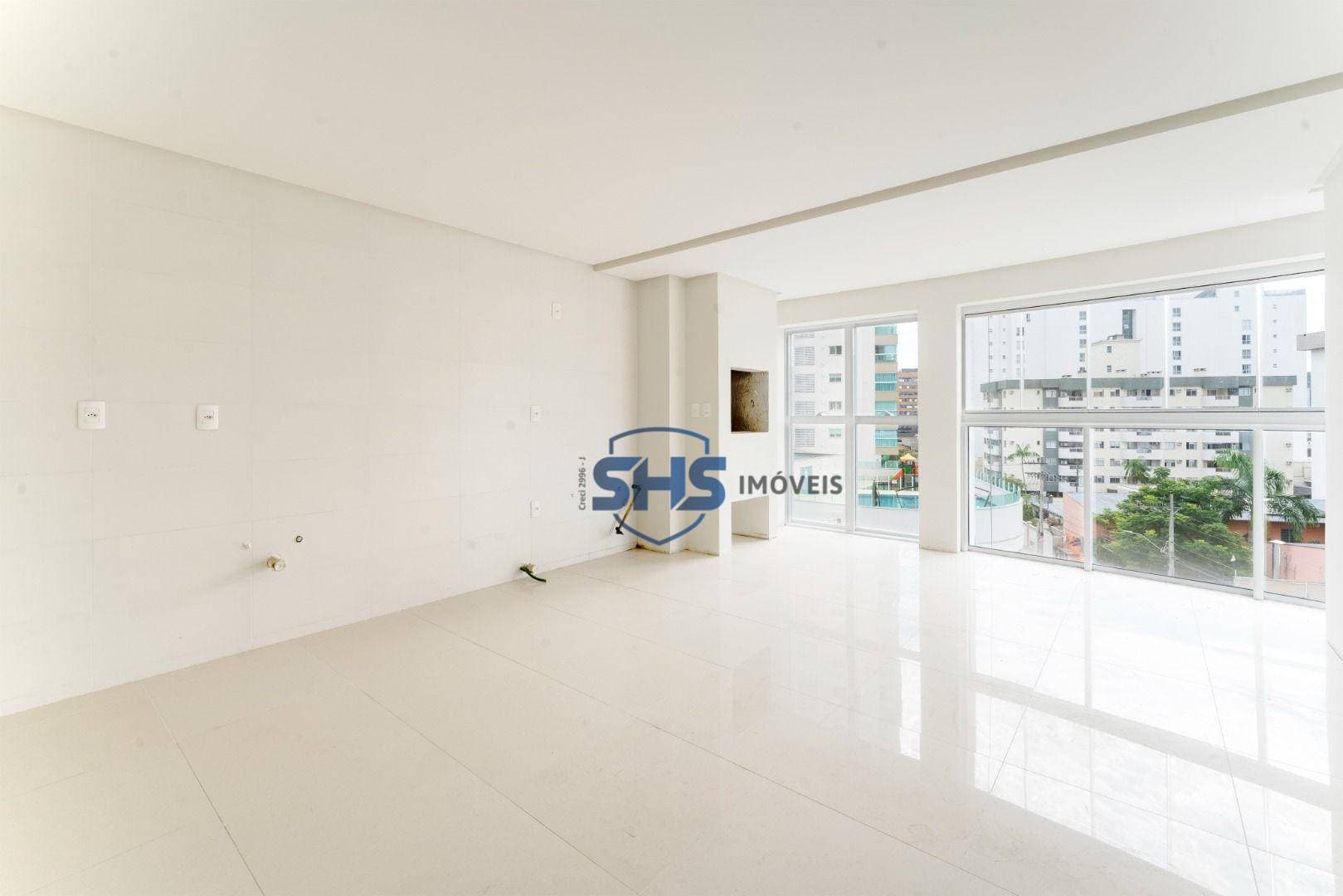 Apartamento com 2 dormitórios à venda, 86 m por R$ 800.000,00 - Velha - Blumenau/SC