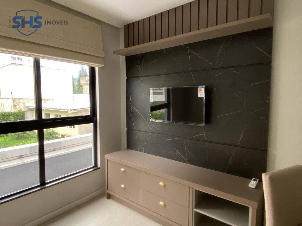 Apartamento com 1 dormitório para alugar, 32 m por R$ 2.270,00/mês - Boa Vista - Blumenau/SC