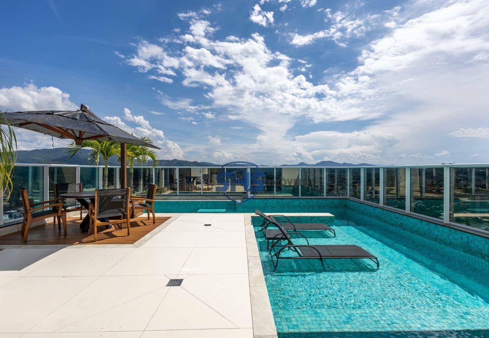 Cobertura DUPLEX com 5 Suites à venda, 956 m por R$ 14.000.000 - Victor Konder - Blumenau/SC