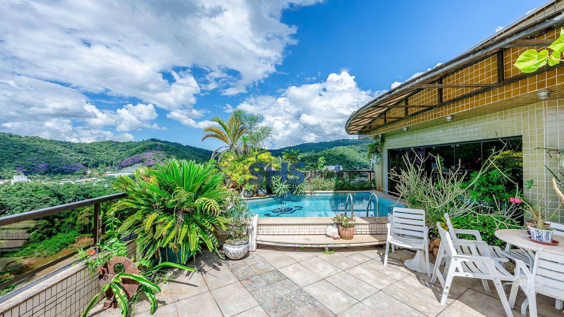 Cobertura com 3 suítes à venda, 339 m por R$ 3.000.000 - Centro Blumenau - Blumenau/SC