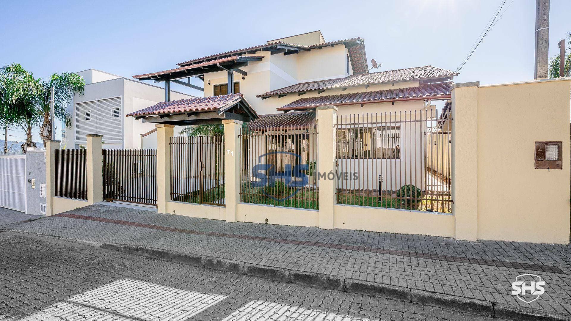 Casa com 4 dormitórios à venda, 305 m por R$ 1.350.000,00 - Itoupava Norte - Blumenau/SC