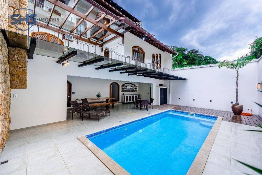 Casa à venda, 650 m por R$ 1.500.000,00 - Valparaíso - Blumenau/SC - foto 1