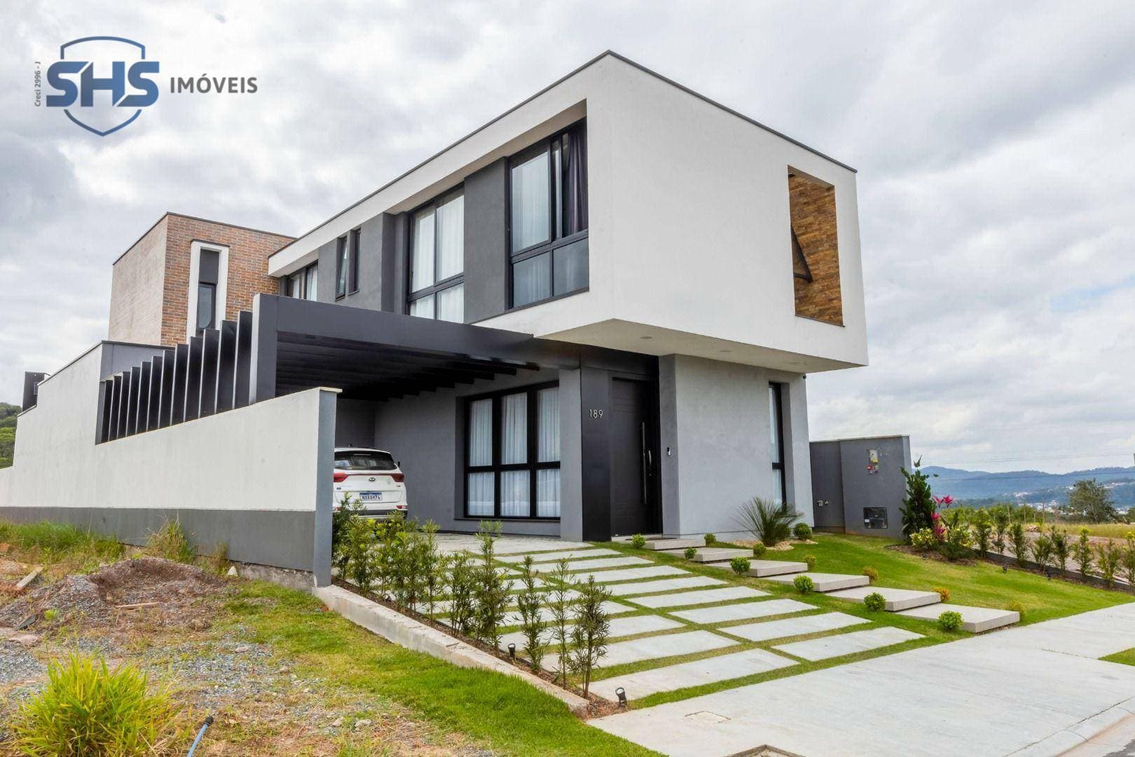 Casa com 3 suites à venda, 326 m por R$ 2.800.000 - Ponta Aguda - Blumenau/SC