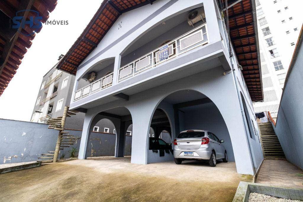 Casa com 3 dormitórios para alugar, 230 m por R$ 13.000,00 o aluguel Itoupava Norte - Blumenau/SC