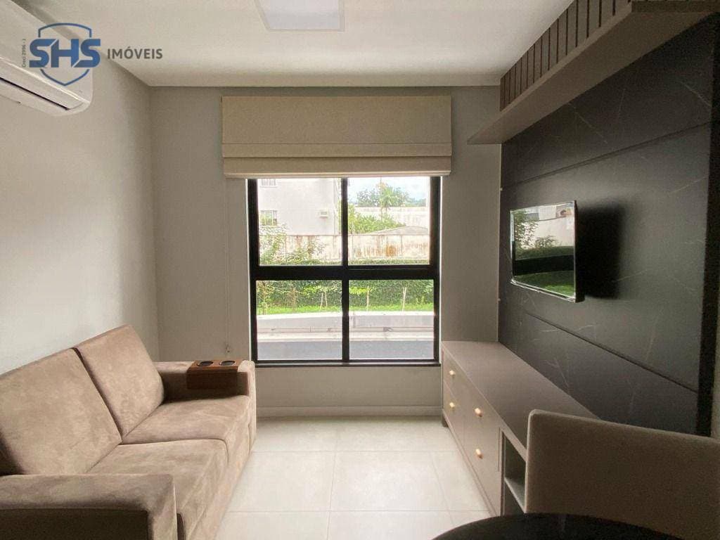Apartamento com 1 dormitório para alugar, 32 m por R$ 2.270,00/mês - Boa Vista - Blumenau/SC - foto 1