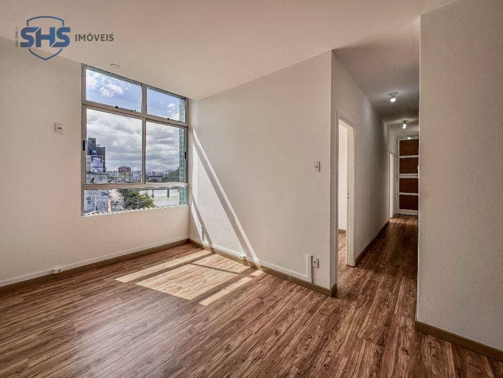Apartamento com 2 dormitórios para alugar, 70 m por R$ 2.630,00/mês - Centro - Blumenau/SC