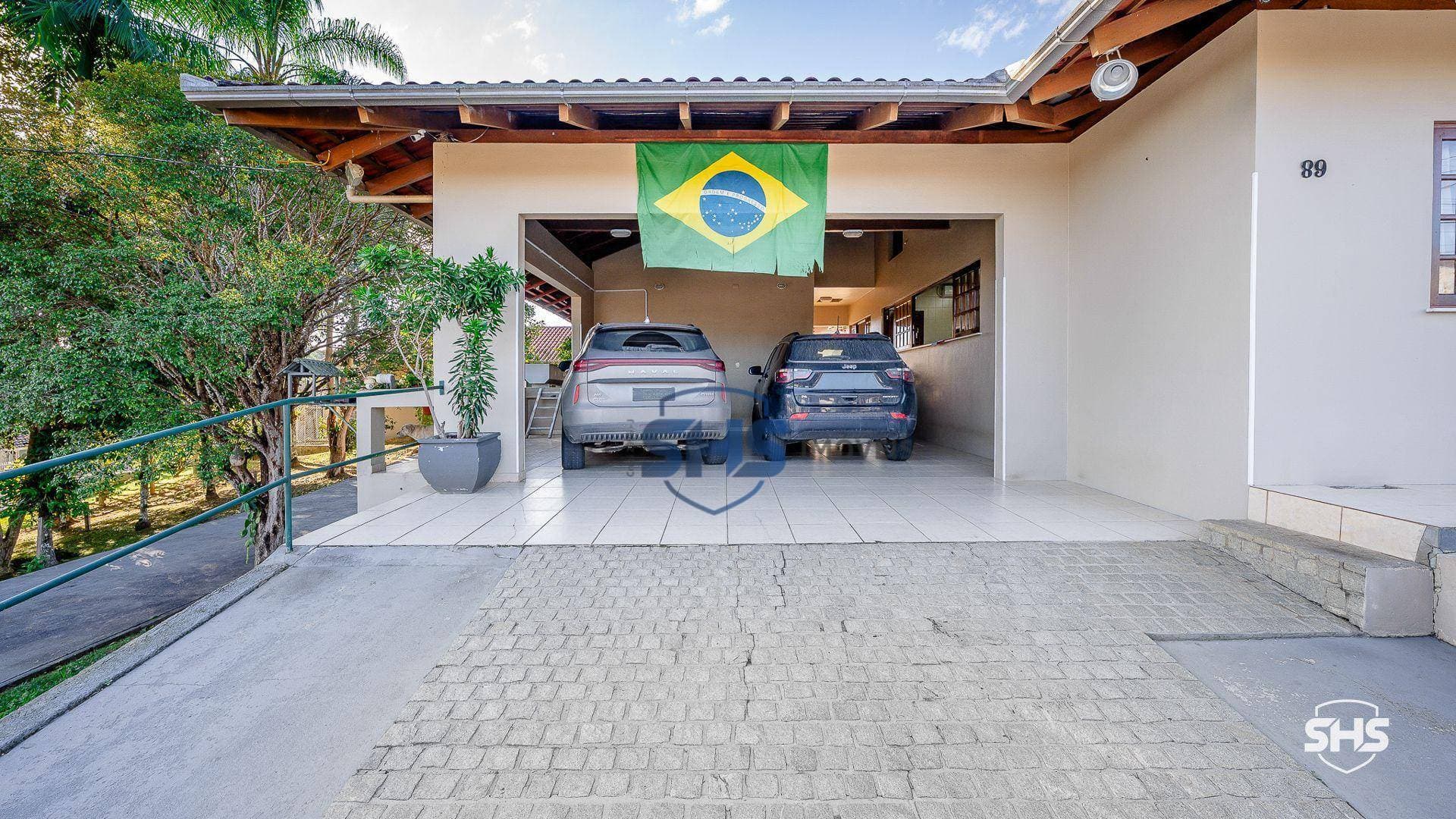 Casa com 4 dormitórios à venda, 500 m por R$ 3.000.000,00 - Fortaleza Alta - Blumenau/SC