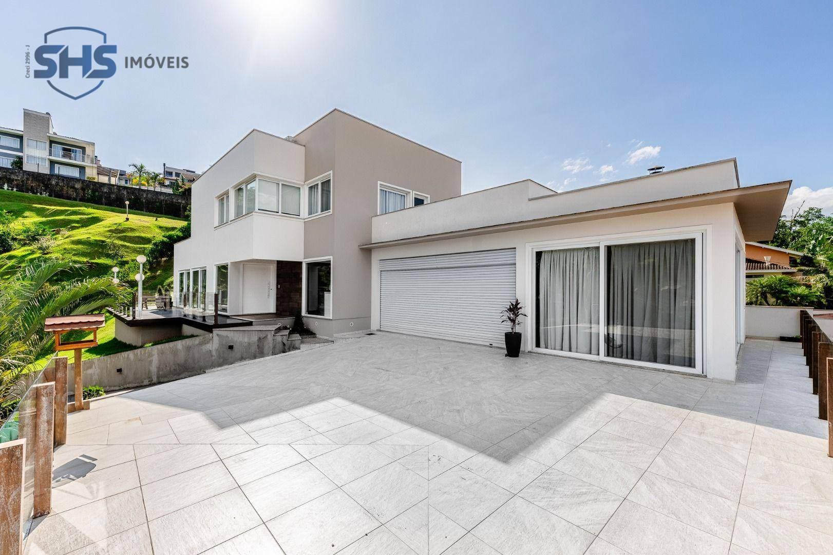Casa com 4 dormitórios à venda, 312 m por R$ 3.390.000,00 - Centro - Pomerode/SC