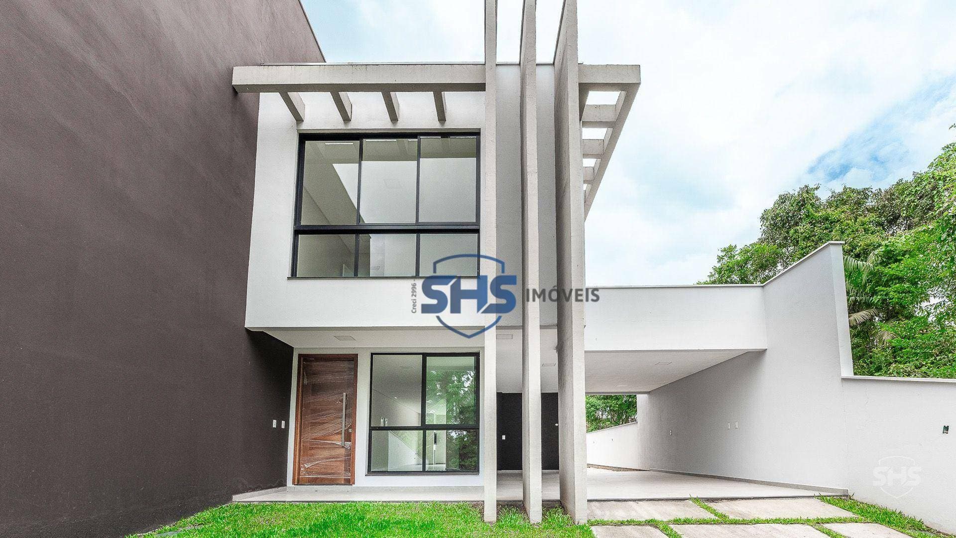 Casa com 3 suites à venda, 204 m por R$ 1.270.000 - Ponta Aguda - Blumenau/SC
