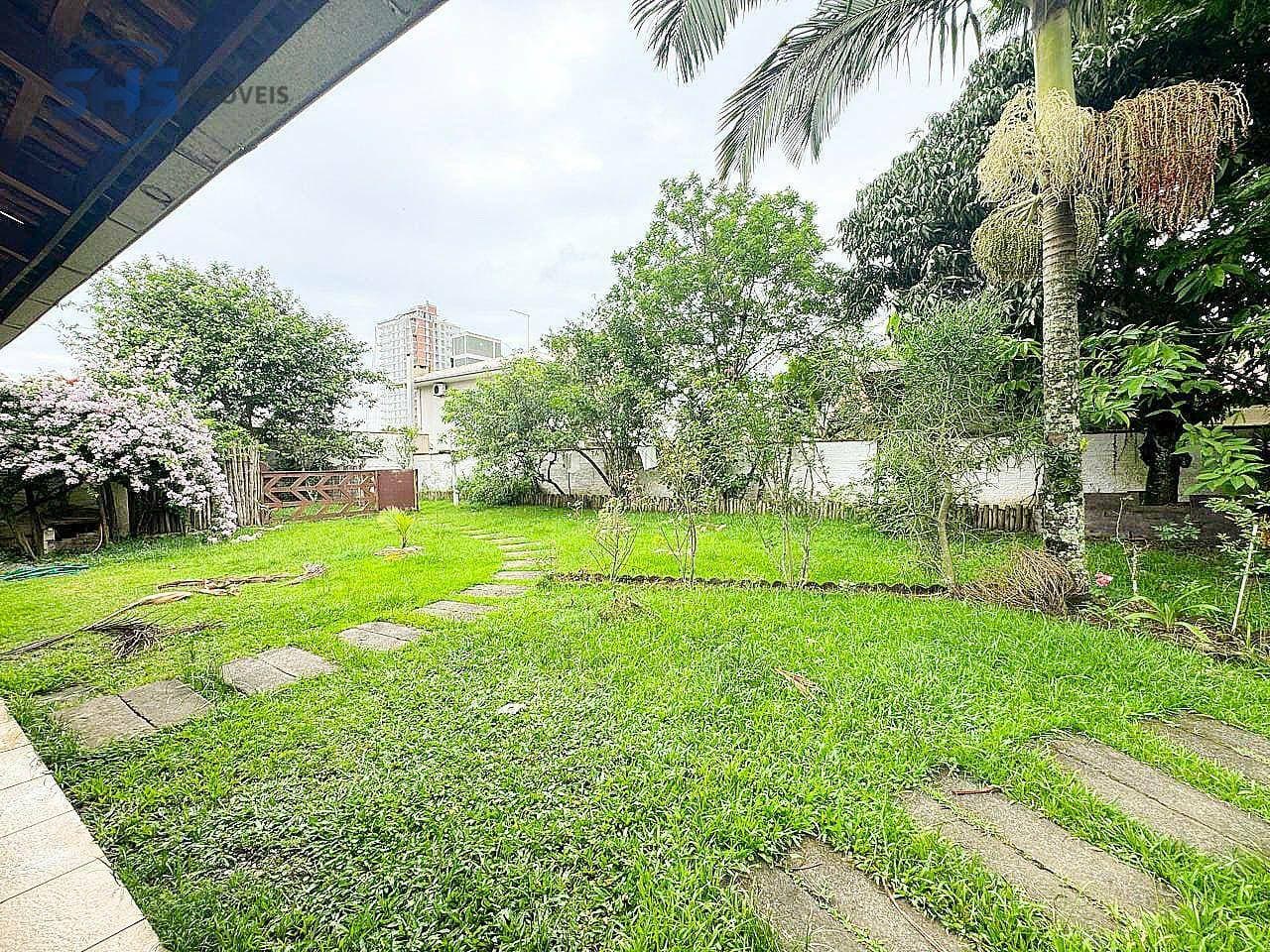 Terreno à venda, à 300 metros do mar com 877 m por R$ 3.000.000 - Itacolomi - Balneário Piçarras/SC