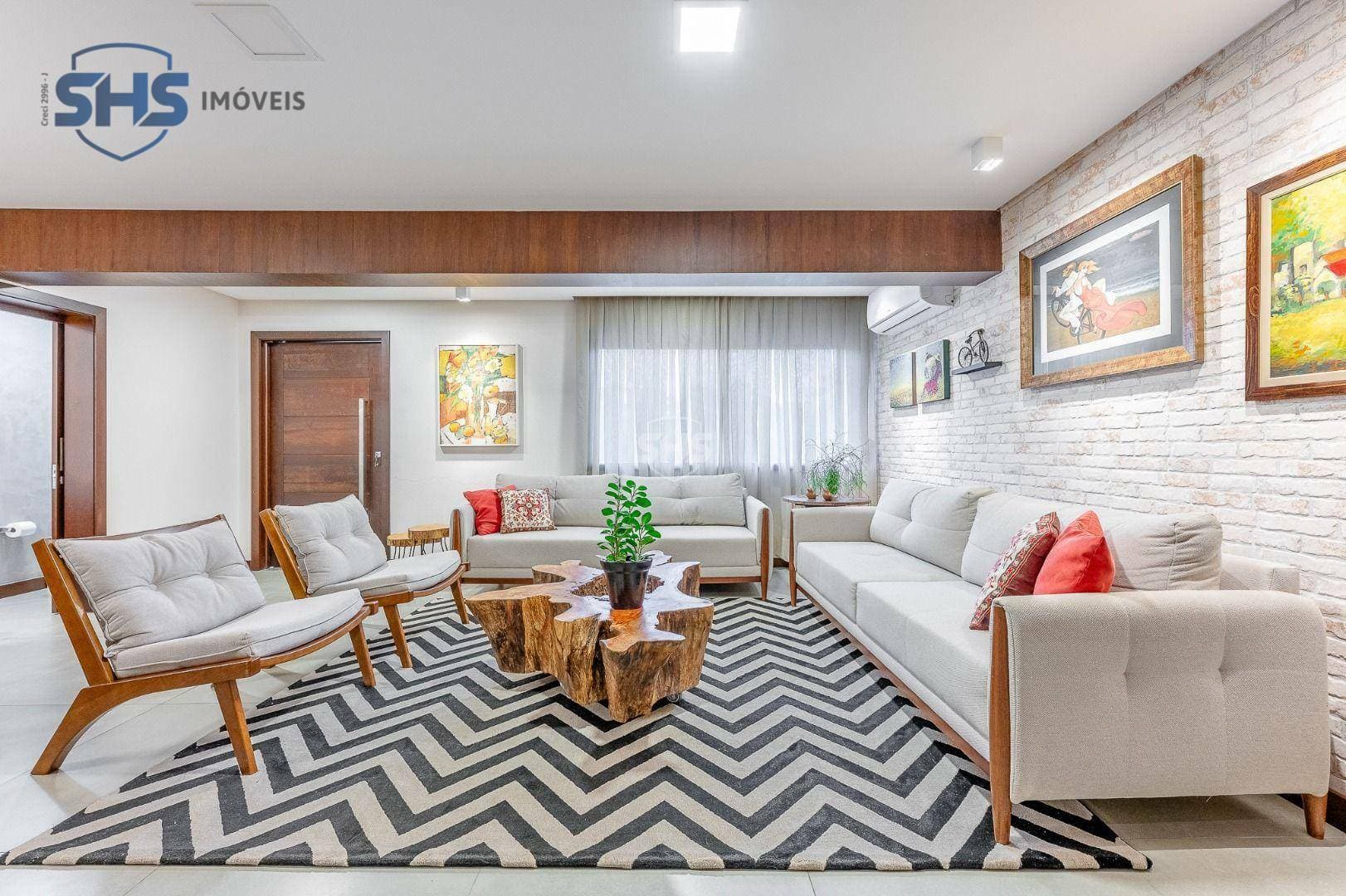 Casa com 2 suítes à venda, 412 m por R$ 1.700.000 - Garcia - Blumenau/SC