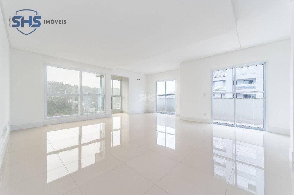 Apartamento com 3 dormitórios à venda, 222 m por R$ 2.361.000,00 - Vila Nova - Blumenau/SC