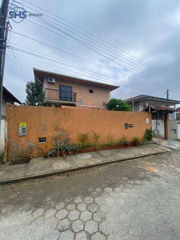 Casa com 4 dormitórios à venda, 237 m por R$ 689.000,00 - Coloninha - Gaspar/SC
