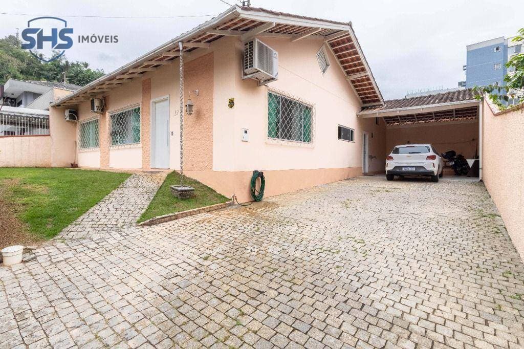 Casa com 3 dormitórios à venda, 217 m por R$ 855.000,00 - Velha - Blumenau/SC - foto 1