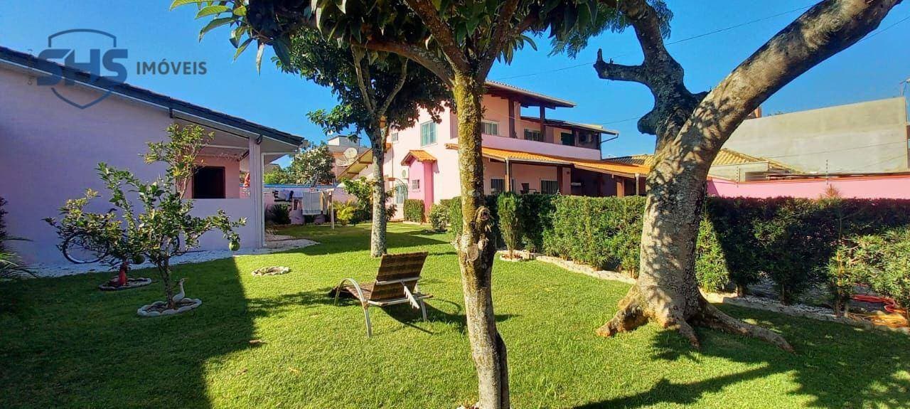 Casa à venda, 295 m por R$ 1.500.000,00 - Armação - Penha/SC