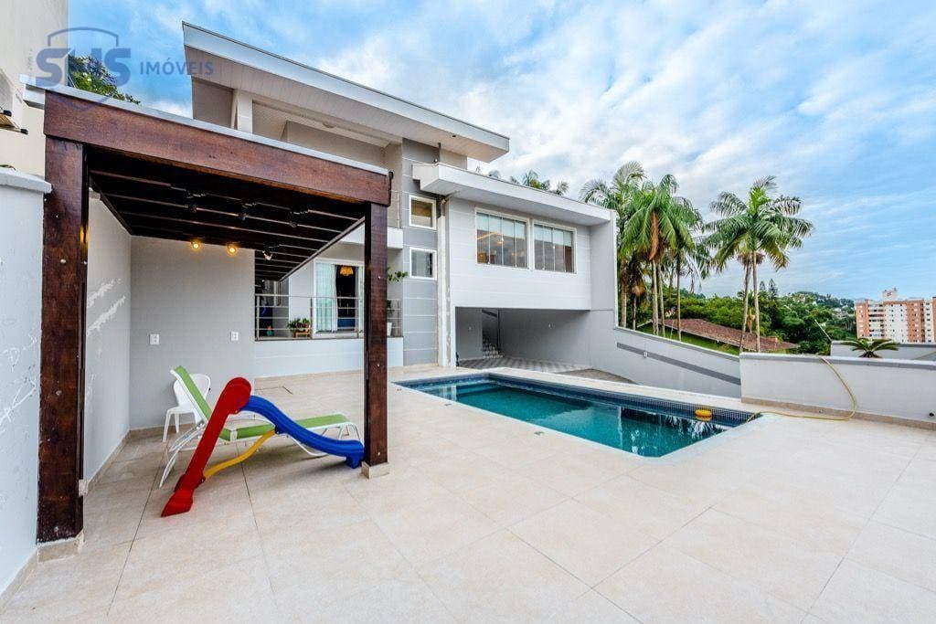 Casa com 4 dormitórios à venda, 310 m por R$ 2.100.000,00 - Itoupava Seca - Blumenau/SC