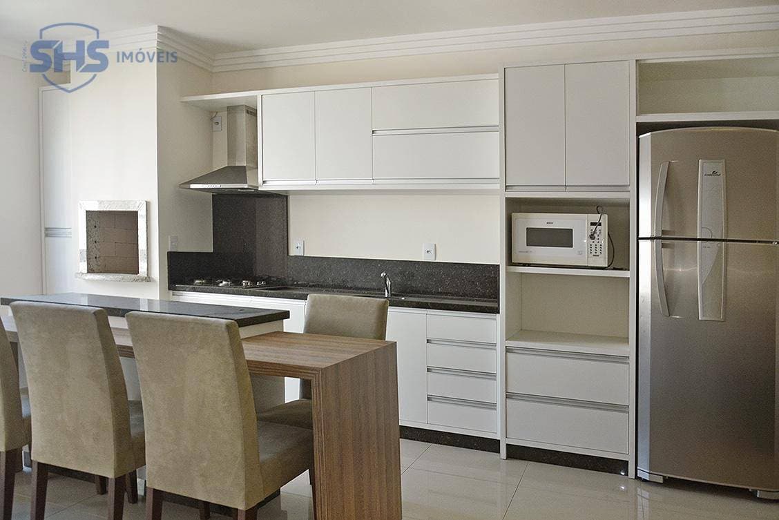 Apartamento com 2 dormitórios para alugar, 74 m por R$ 3.610,00/mês - Vila Nova - Blumenau/SC