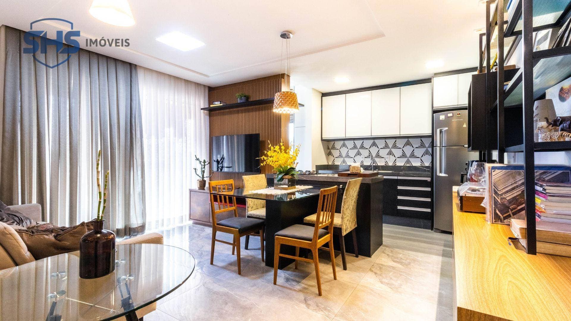 Apartamento com 2 dormitórios à venda, 76 m por R$ 595.000,00 - Escola Agrícola - Blumenau/SC