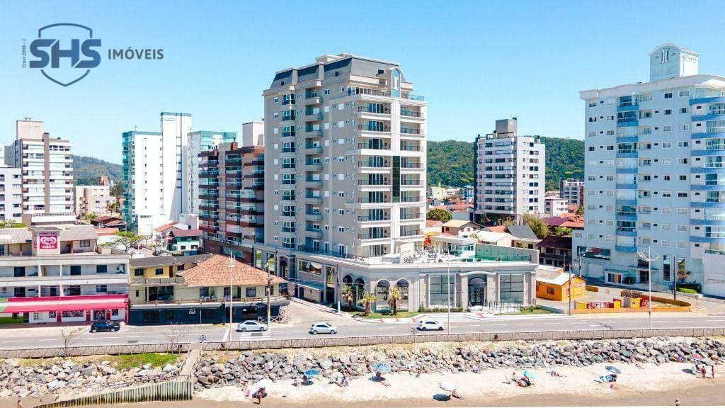Apartamento com 3 dormitórios à venda, 140 m por R$ 2.000.000,00 - Centro - Navegantes/SC - foto 1