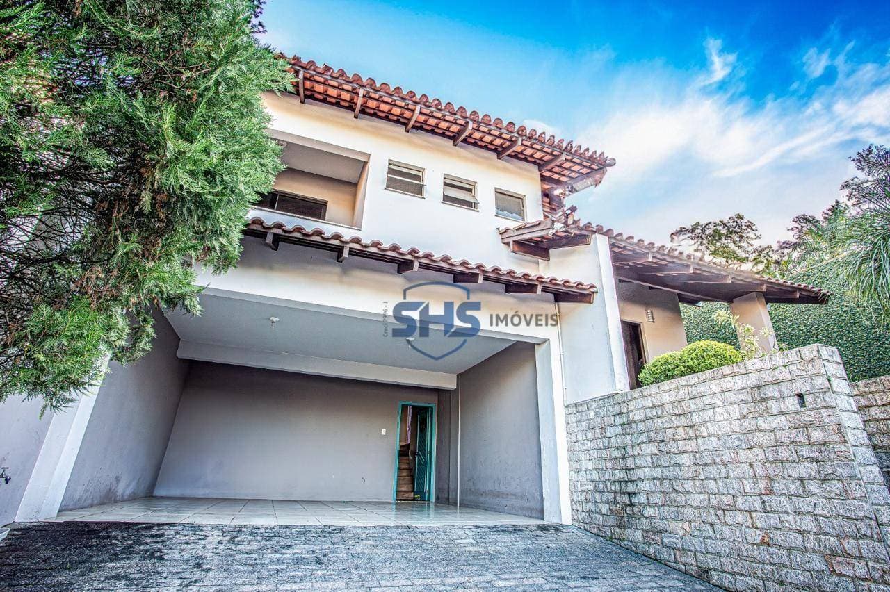Casa com 3 dormitórios à venda, 200 m por R$ 1.400.000,00 - Velha - Blumenau/SC