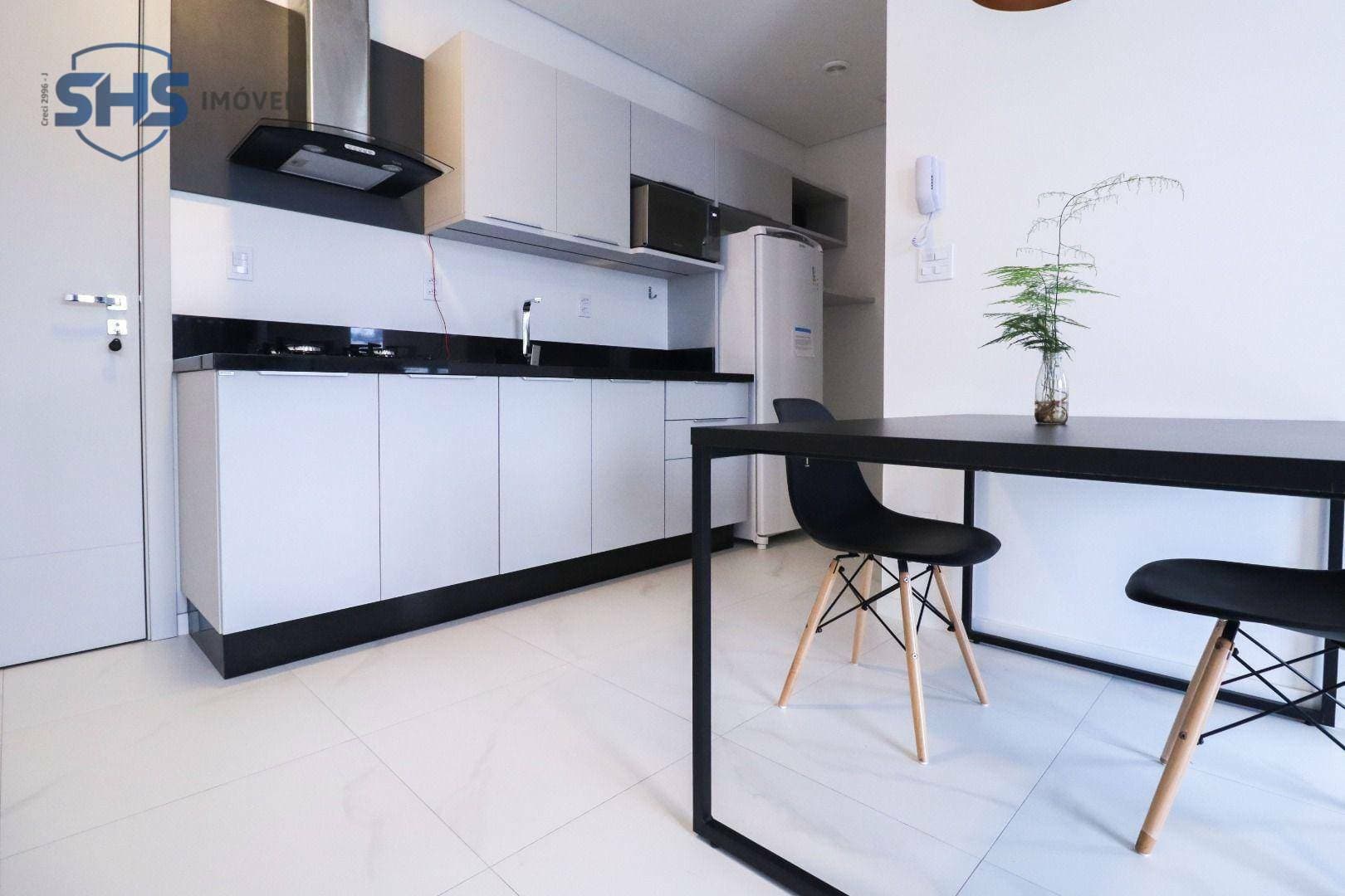 Apartamento com 1 dormitório para alugar, 35 m por R$ 3.270,00/mês - Victor Konder - Blumenau/SC - foto 1