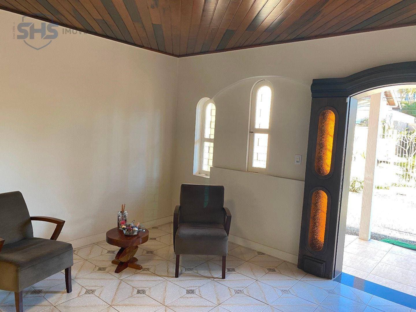 Casa com 4 dormitórios para alugar, 230 m por R$ 6.200,00/mês - Itoupava Seca - Blumenau/SC