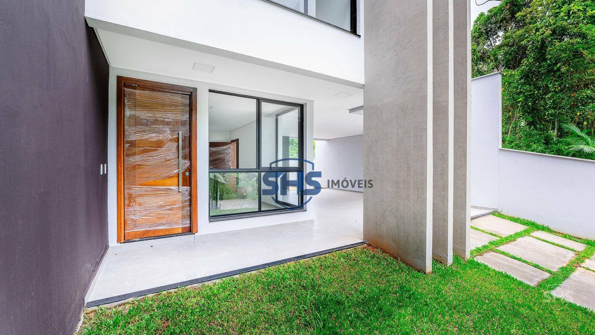 Casa com 3 suites à venda, 204 m por R$ 1.270.000 - Ponta Aguda - Blumenau/SC