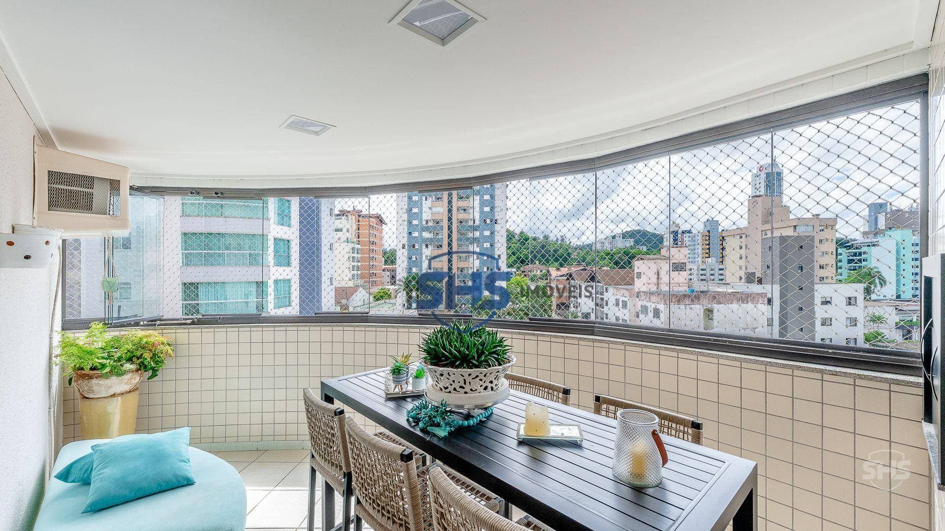 Apartamento com 3 dormitórios à venda, 163 m por R$ 900.000,00 - Vila Nova - Blumenau/SC