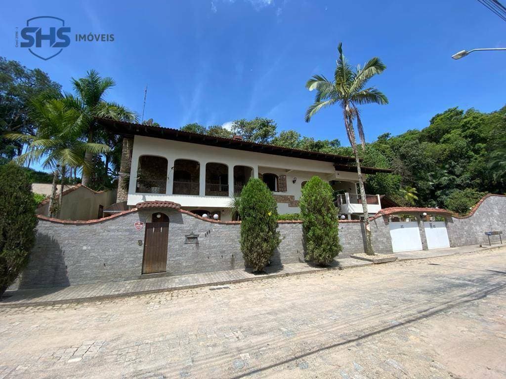 Casa à venda, 605 m por R$ 3.000.000,00 - Velha - Blumenau/SC