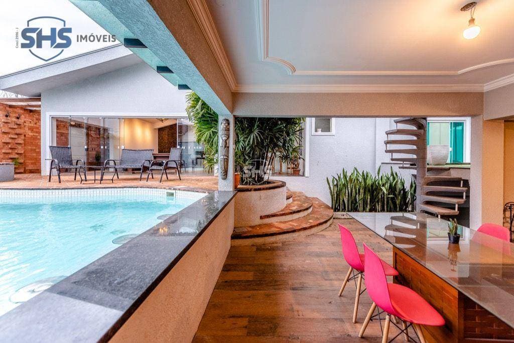Casa com 4 suites à venda, 400 m por R$ 1.990.000 - Itoupava Norte - Blumenau/SC