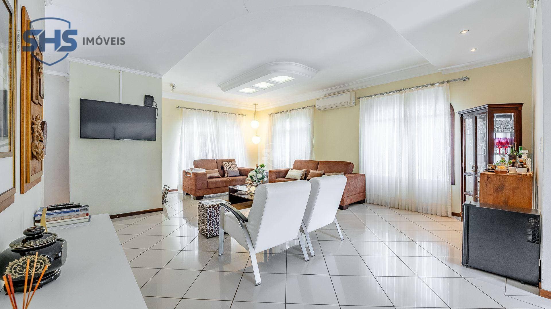 Casa com 5 dormitórios à venda, 340 m por R$ 1.200.000,00 - Ponta Aguda - Blumenau/SC