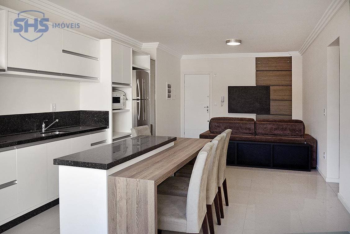 Apartamento com 2 dormitórios para alugar, 74 m por R$ 3.610,00/mês - Vila Nova - Blumenau/SC - foto 1