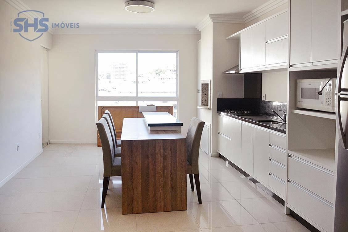 Apartamento com 2 dormitórios para alugar, 74 m por R$ 3.610,00/mês - Vila Nova - Blumenau/SC