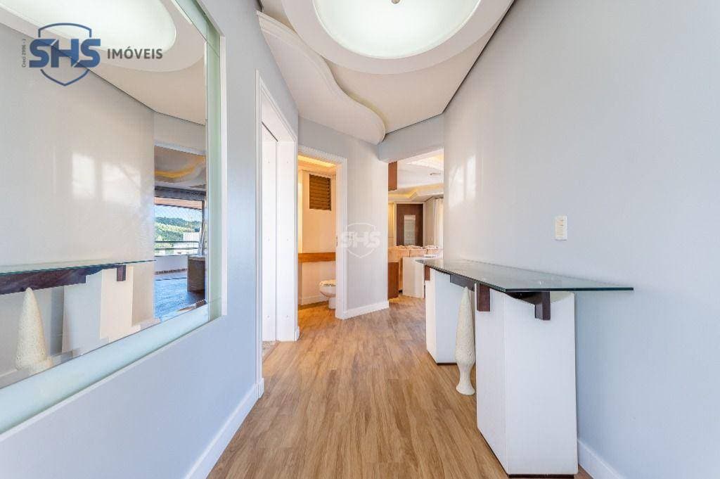 Apartamento com 3 dormitórios à venda, 257 m por R$ 1.700.000,00 - Ponta Aguda - Blumenau/SC