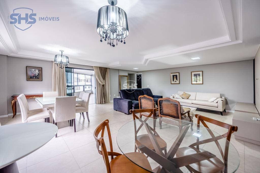 Apartamento com 3 dormitórios à venda, 234 m por R$ 1.800.000,00 - Ponta Aguda - Blumenau/SC