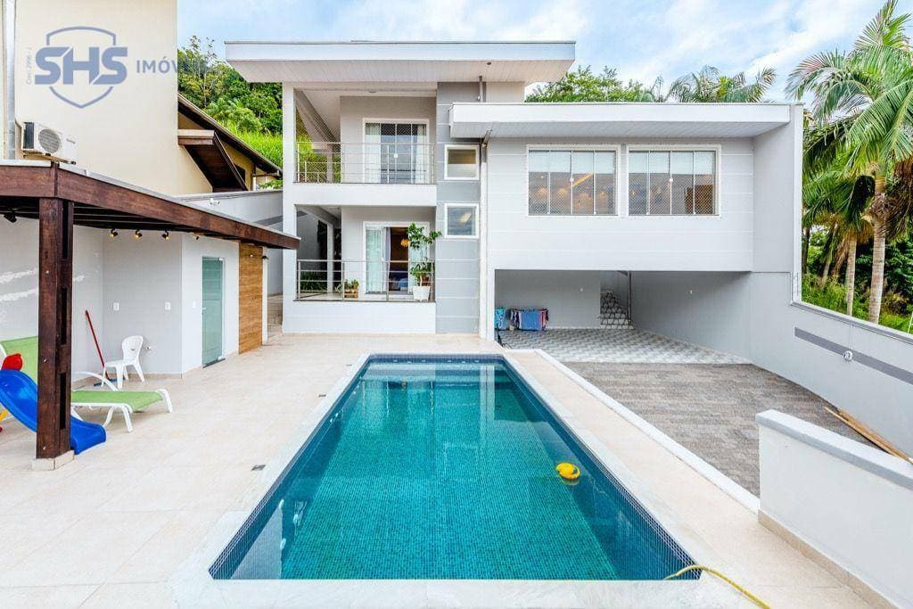 Casa com 4 dormitórios à venda, 310 m por R$ 2.100.000,00 - Itoupava Seca - Blumenau/SC - foto 1