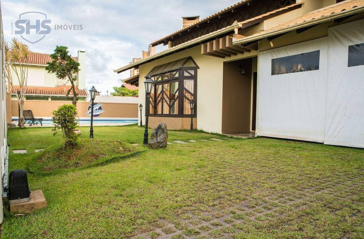 Casa à venda, 514 m por R$ 3.800.000,00 - Centro - Balneário Piçarras/SC