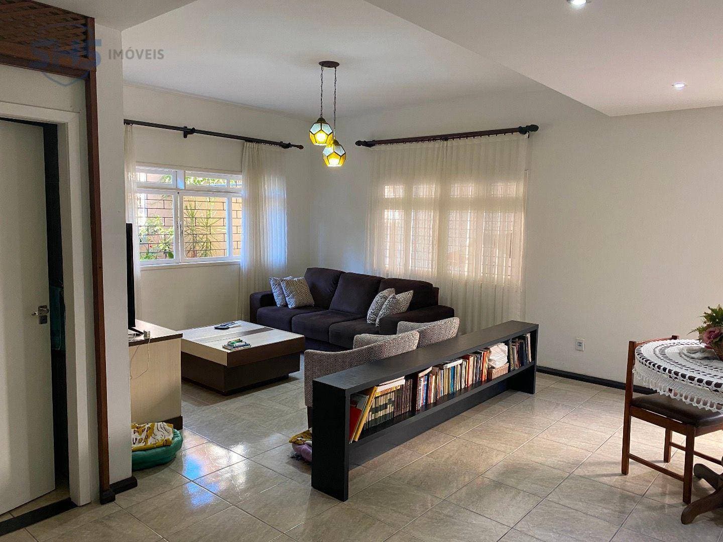 Casa com 4 dormitórios para alugar, 230 m por R$ 6.200,00/mês - Itoupava Seca - Blumenau/SC - foto 1