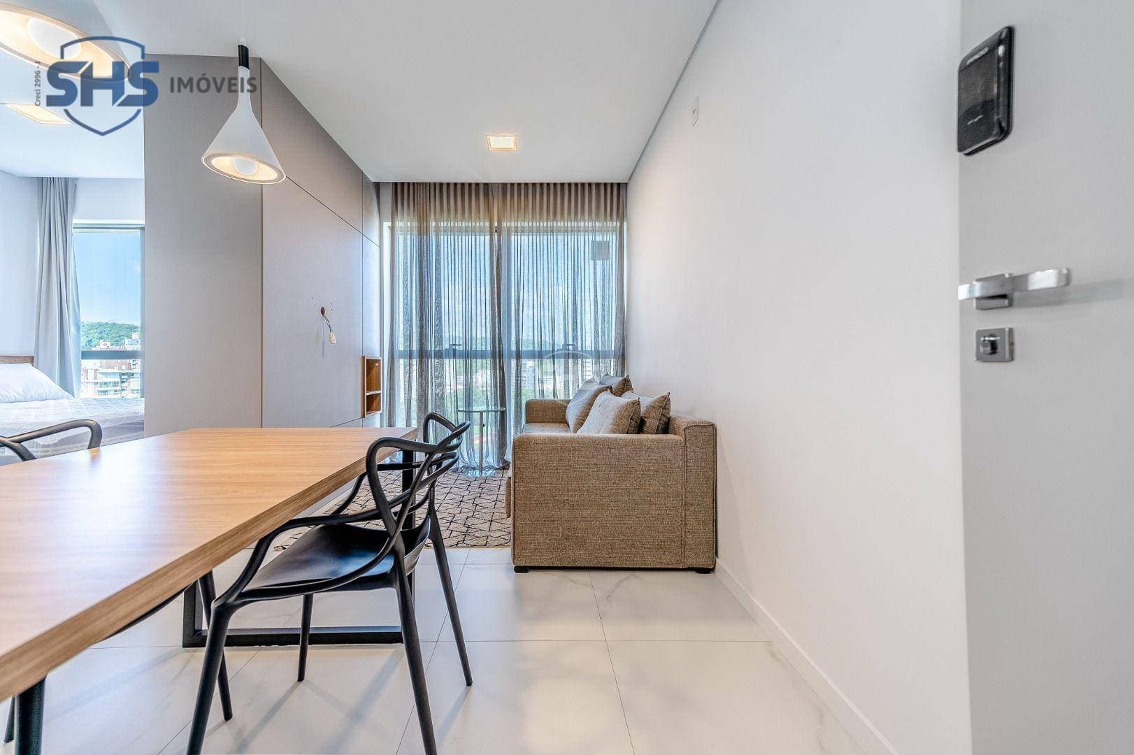 Apartamento com 1 dormitório para alugar, 35 m por R$ 3.320,00/mês - Victor Konder - Blumenau/SC