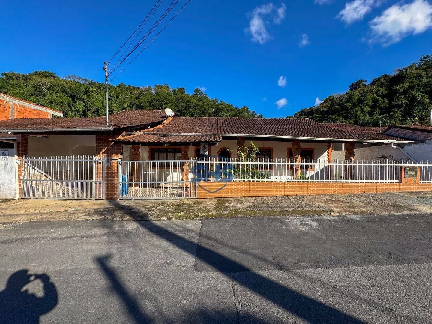 Casa com 3 dormitórios à venda, 172 m por R$ 500.000,00 - Itoupava Central - Blumenau/SC - foto 1