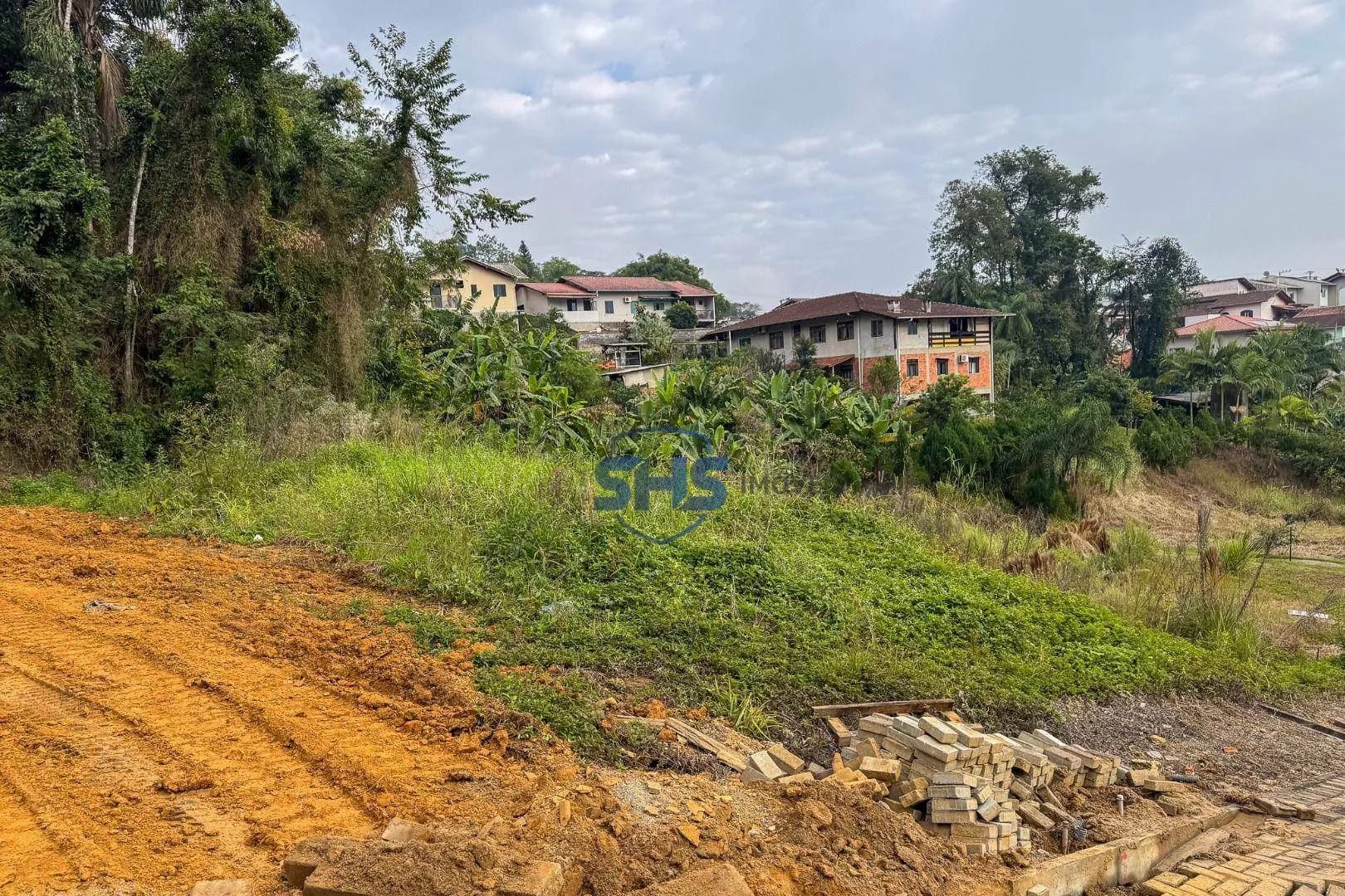 Terreno à venda, 217 m por R$ 165.000,00 - Água Verde - Blumenau/SC